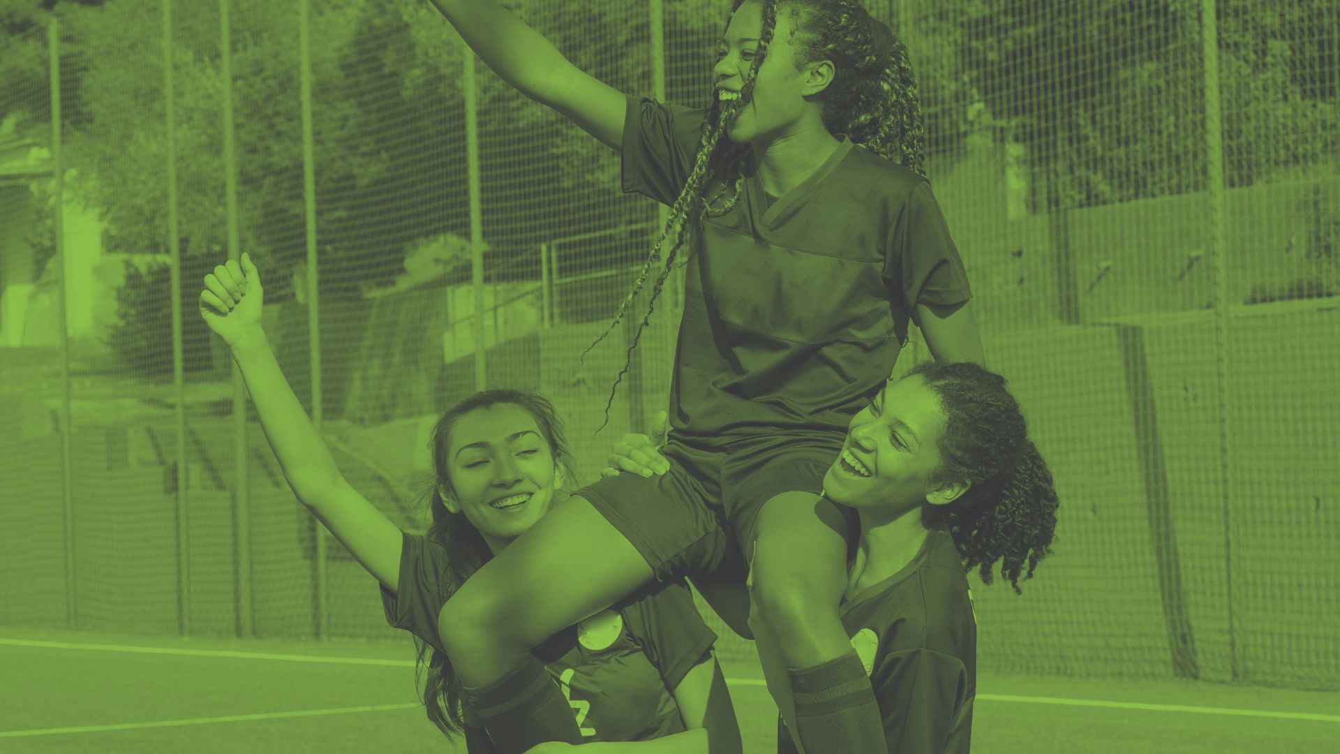 An image of young people taking part in sport to illustrate how playing and enjoying sport can improve the wellbeing and outcomes of disadvantaged young people.